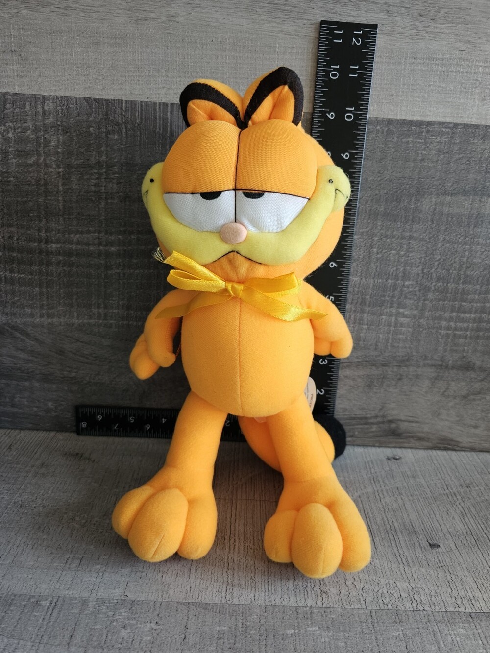 Vintage Garfield Cat Large 11" Plush Doll Russell Stover Play-By-Play